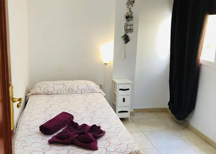 Piso Geneto Con Garaje La Laguna (Tenerife)