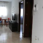 Piso Geneto Con Garaje Appartement