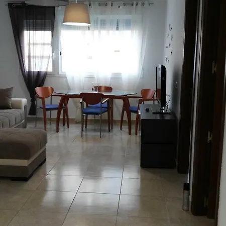 Piso Geneto Con Garaje Апартаменты *