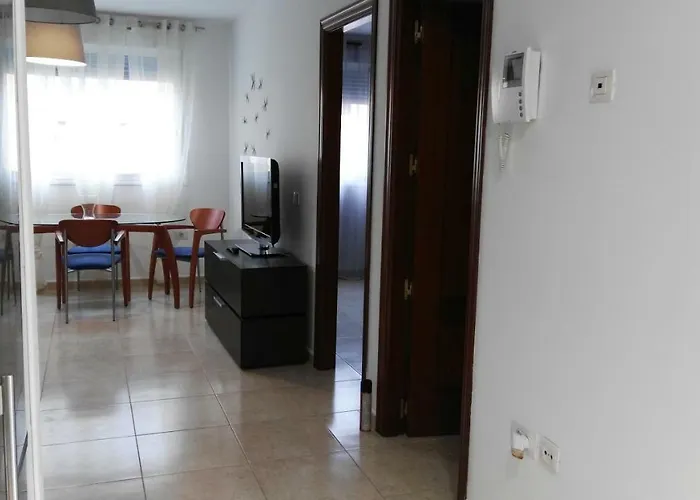 Piso Geneto Con Garaje Апартаменты